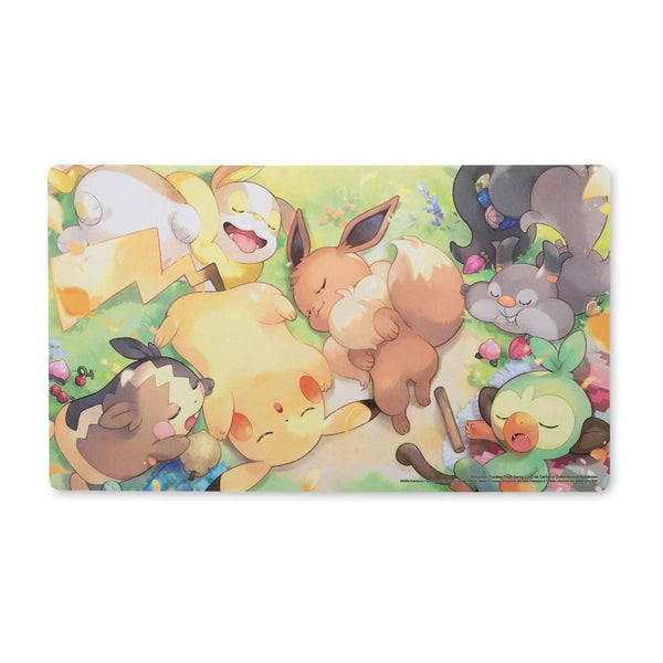 Pokémon TCG: Berry Sleepy (Pikachu & Eevee) Playmat
